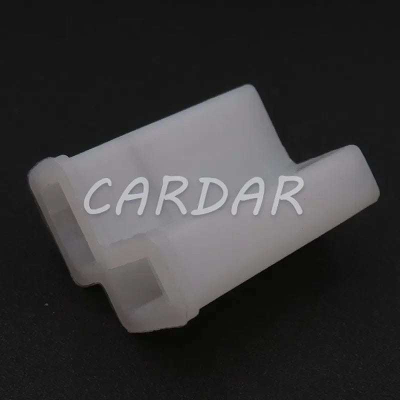 2 Pin PA66 Automotive Connector Fuel Nozzle Plug Housing Connector Electrical Wiring Connector Wire Clip Socket
