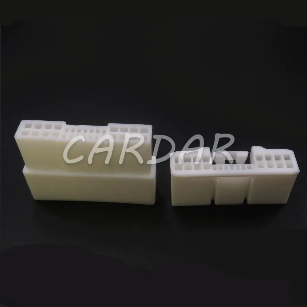 28 Pin Car Low Current Electric Wire Composite Socket Automobile Male Female Electrical Connector Auto Parts
