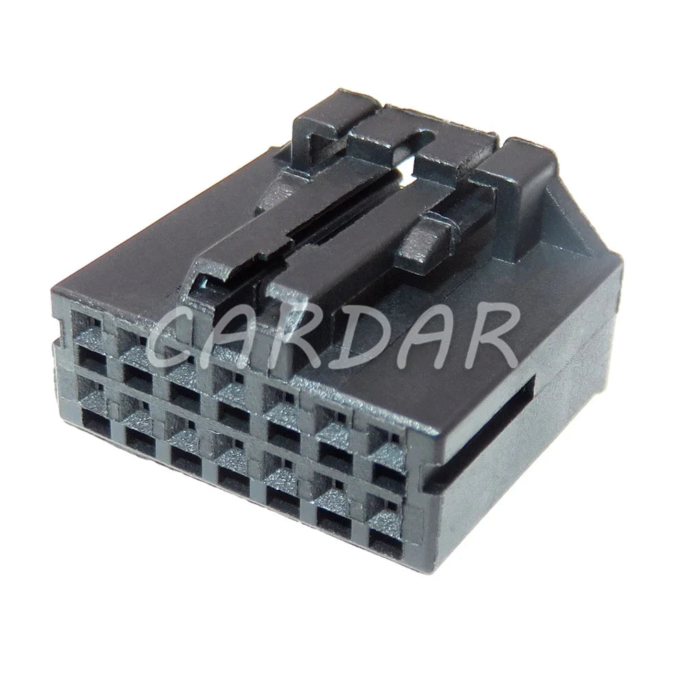 14 Pin 0.7 Series Miniature Cable Harness Unsealed Socket With Terminal 936124-1 Automobile Plastic Housing Connector