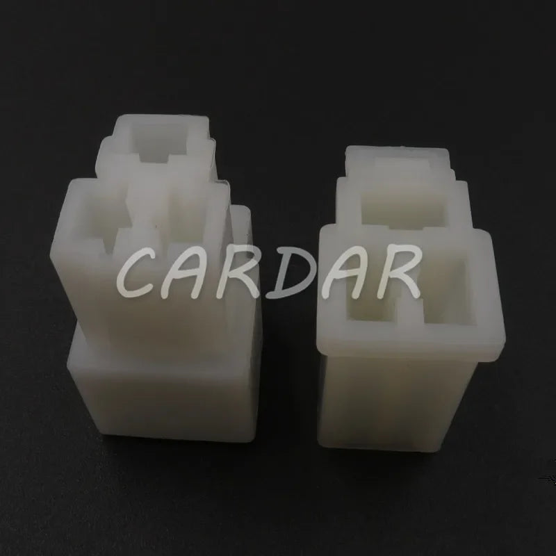 3 Pin 6070-3481 6070-3471 Auto Wire Harness Connector Electrical Socket With Terminal