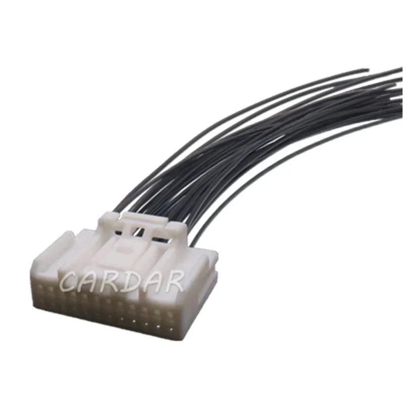 24 Pin Automobile Small Current Plastic Housing Unsealed Socket MG654102 Car Wire Cable Connector