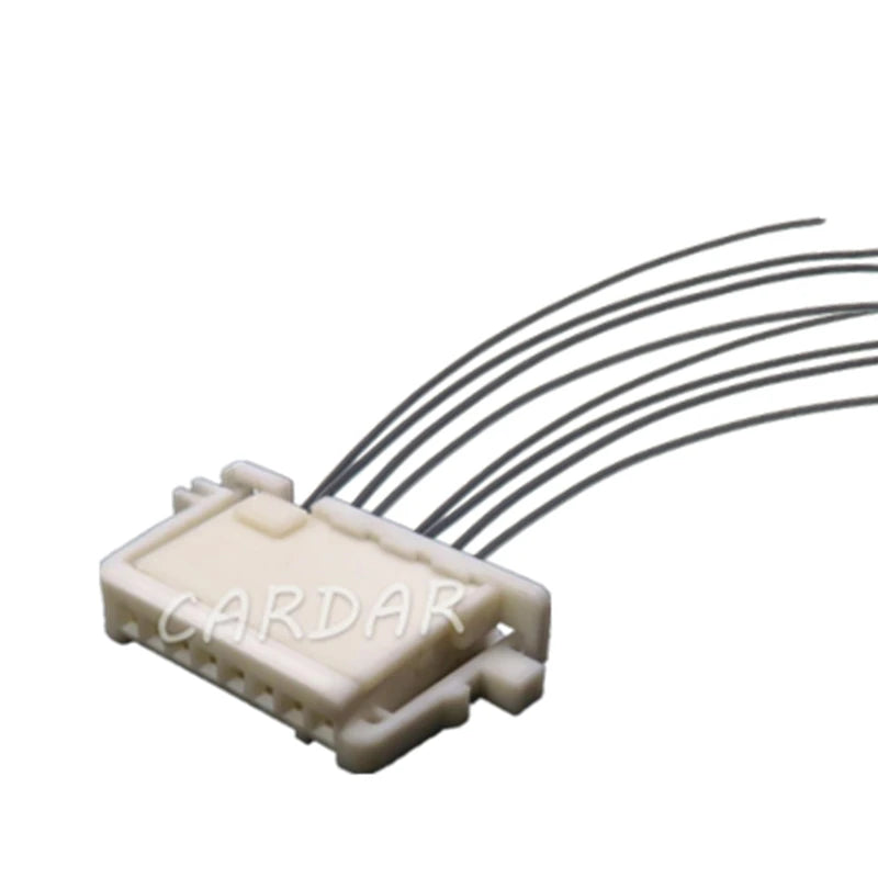 8 Pin 0.6 Series 1743282-1 Automotive Wiring Terminal Electrical Connector Miniature Wire Socket