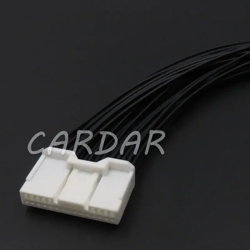 24 Pin Car Navigation Main Engine Small Current Unsealed Socket For Toyota Lexus 6098-4010 Automobile Wiring Harness Plug