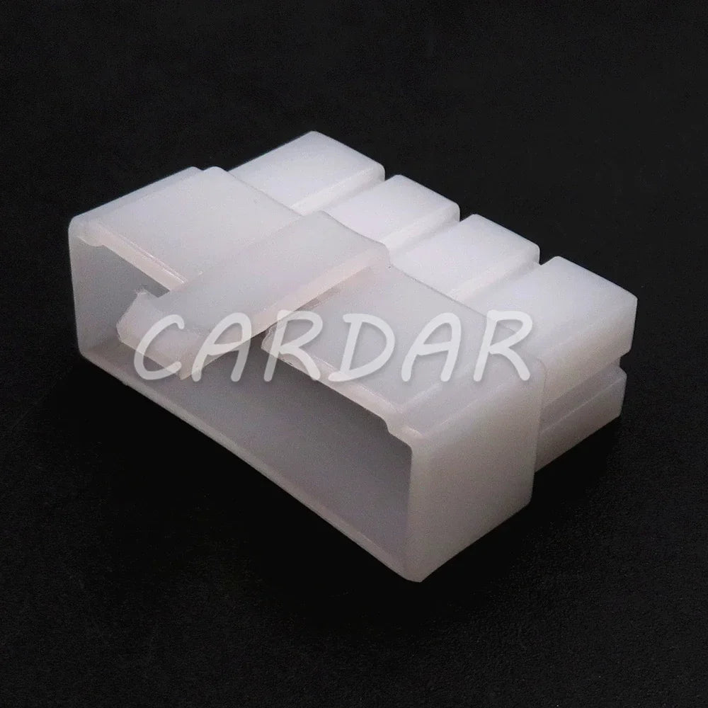8 Pin 6.3 Series 6110-4583 Auto Large Current Wire Harness Connector Car Male Female Socket