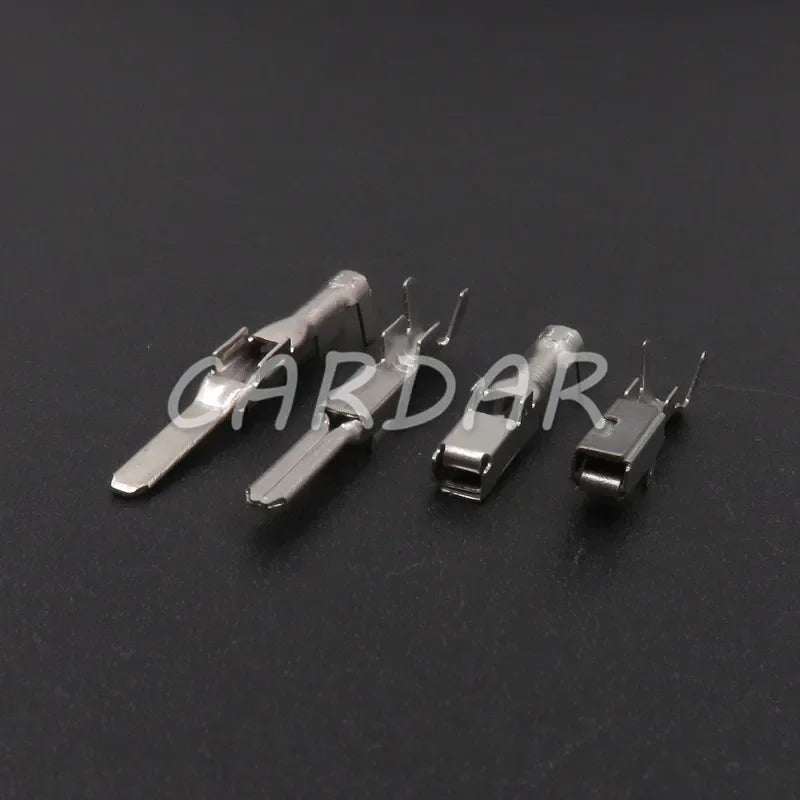 10 Pin MG651056 MG641059 Car Wire Connector Sockets With Terminals