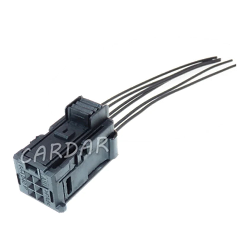 6 Pin 0.6 Series Miniature Automobile Electric Wire Plastic Housing Unsealed Socket With Terminal 98192-0001