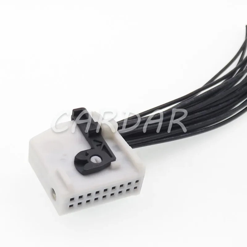 18 Pin Car Plastic Housing Unsealed Wire Connector 1379100-2 Miniature Automotive Socket 2-967416-1 2-965777-1