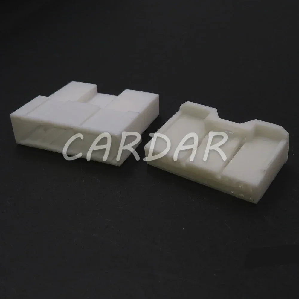 24 Pin Car Navigation Main Engine Small Current Unsealed Socket For Toyota Lexus 6098-4010 Automobile Wiring Harness Plug