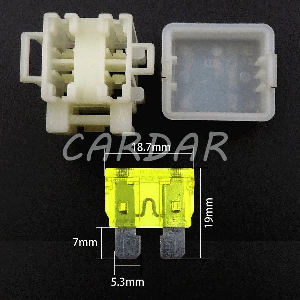 2 Way Car Plastic Housing Fuse Box with 4pcs Terminals for Standard Fuse Middle Fuse Holder medium auto socket