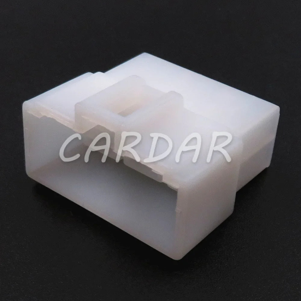6 Pin 6.3mm Auto Wire Connector Automobile Socket With Terminals