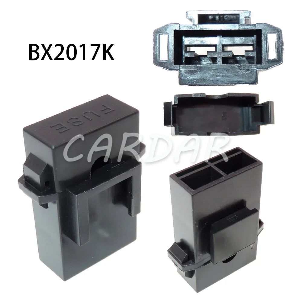 Standard Ceramics Car Insurance Socket Blade Type Medium Fuse Holder with Crimp Terminals Middle Fuse Box
