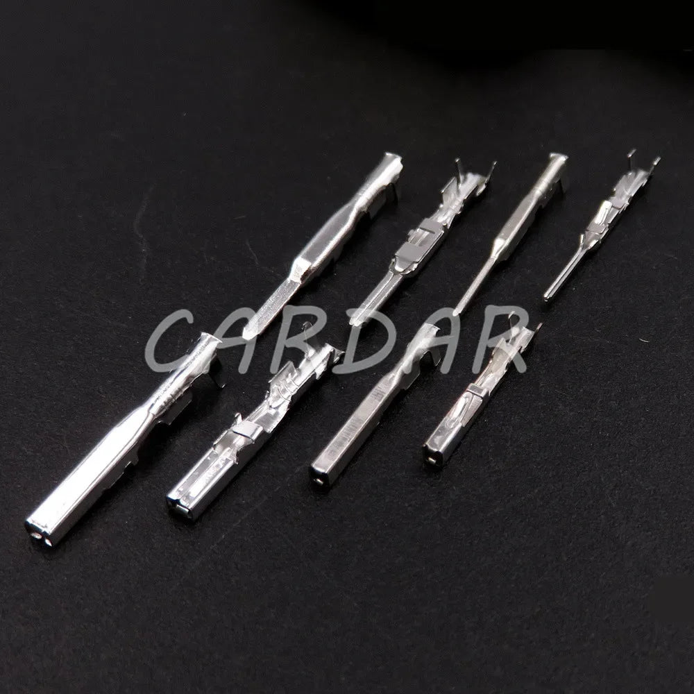 Conector sin Sellar de Carcasa de Plástico para Coche, Enchufe Macho y Conector Hembra, 18 Pines, Serie 0.7 2.2, 6098-5641 6098-5631
