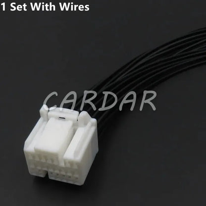 22 Pin White Automotive Low Current Electric Wiring Plastic Housing Unsealed Socket With Terminal 353028-1