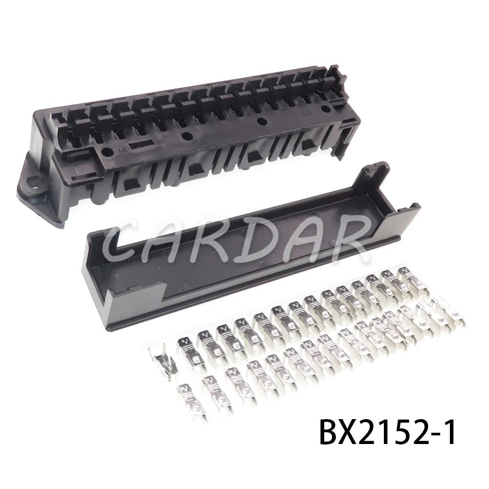 8/10/12/15 Way Standard Automobile Circuit Controller Box with Crimp Terminal Middle Car Blade Fuse Holder