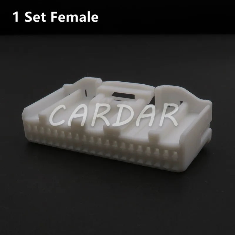 40 Pin 1674312-1 1318389-1 Automotive Connector Wire Cable Sockets With Terminals For Nissan