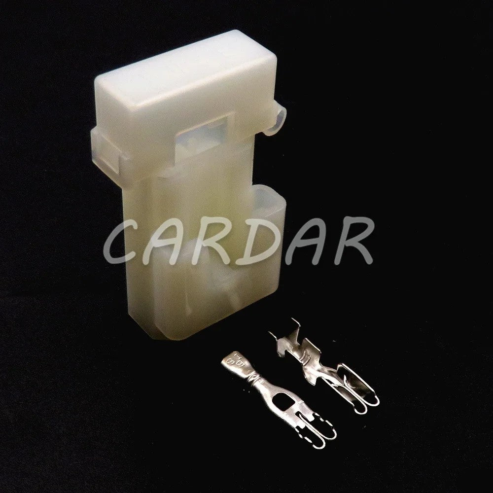 Standard Car Insurance Socket White Medium Fuse Box Assembly with 2pcs Terminals Middle Blade Fuse Holders