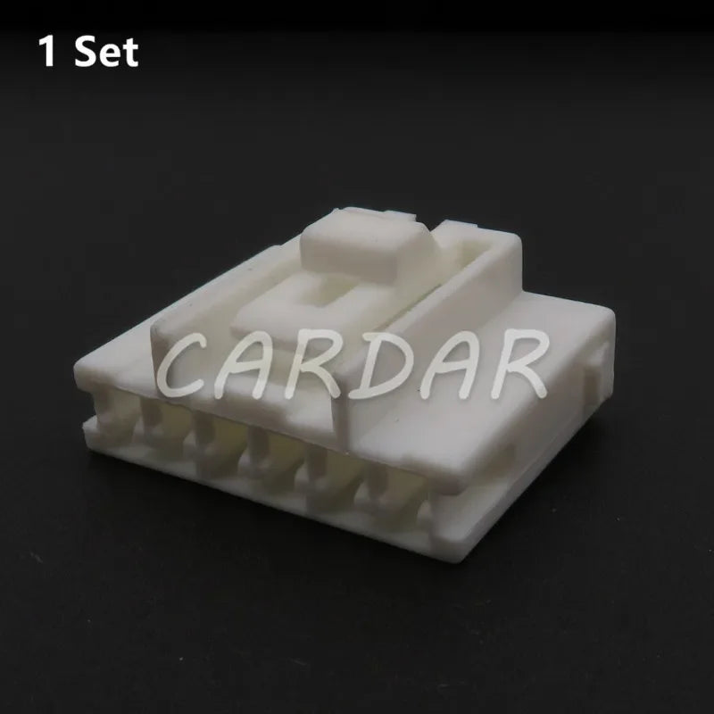 6 Pin 7283-1061 Electrical Sockets Auto Connector With Terminals For Car Auto