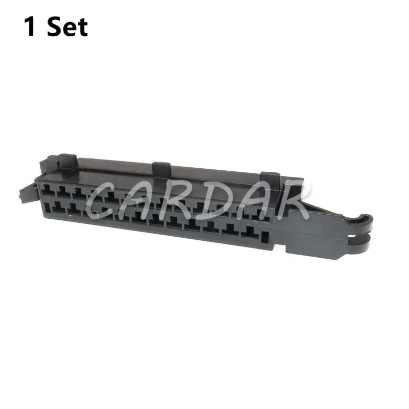 25 Pin 827534-1 Auto Car Wiring Harness Connector Automotive Socket With Terminals