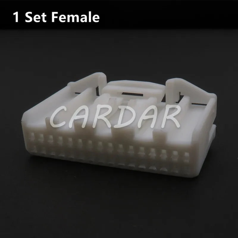 32 Pin 1318747-1 1612268-1 Automotive Navigation Central Control Instrument Electrical Wire Sockets Auto Car Connectors
