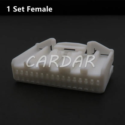32 Pin 1318747-1 1612268-1 Automotive Navigation Central Control Instrument Electrical Wire Sockets Auto Car Connectors