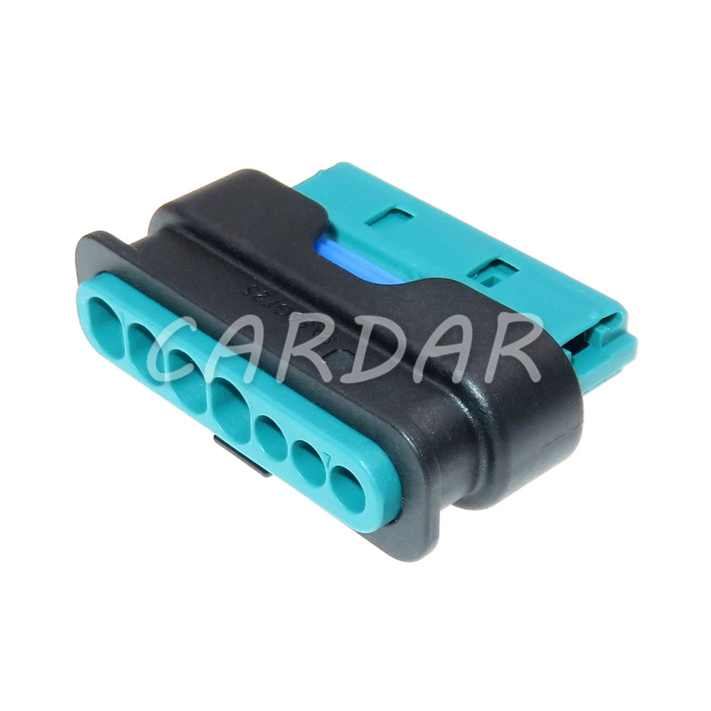 7 Pin A1715450128 872-689-505 Car Fuel Filter Waterproof Wiring Socket Auto Gas Pump Wire Connector