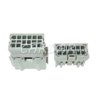 10 Pin 6098-0249 6098-0250 Automotive Connector Sockets With Terminal