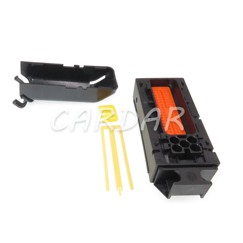 81 Way 1813712-6 9-368290-1 ECU Automotive Connector Electrical Wiring Auto Socket Plug For Hyundai Elantra