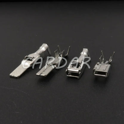 3 Pin 6098-0149 6098-0151 4.8mm Automotive Plugs Electrical Housing Auto Wire Socket