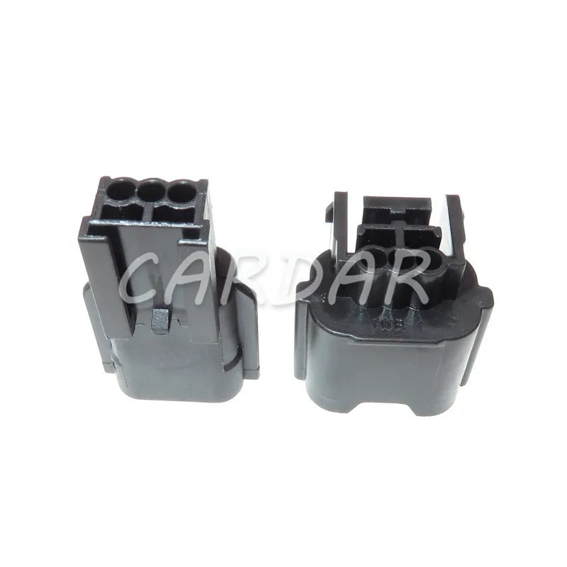 3 Pin 7283-8852-30 7282-8852-30 Waterproof Electrical Wire Connector For Car Socket