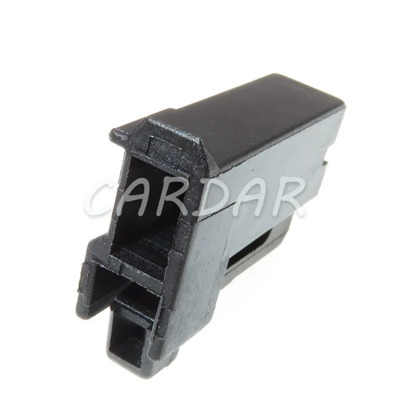 1 Pin 178471-2 Connector Auto Horn Socket For Toyota Camry Highlander Corolla