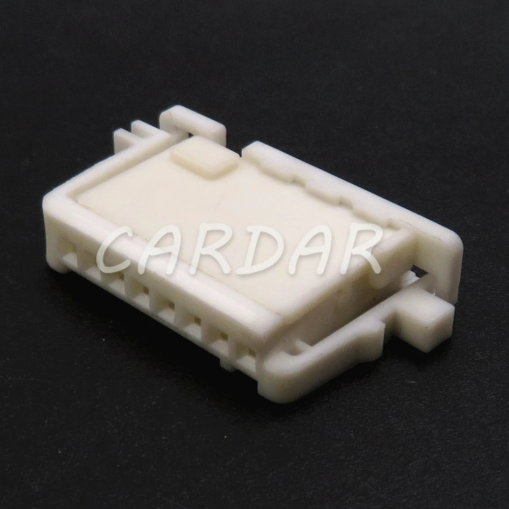 8 Pin 0.6 Series 1743282-1 Automotive Wiring Terminal Electrical Connector Miniature Wire Socket