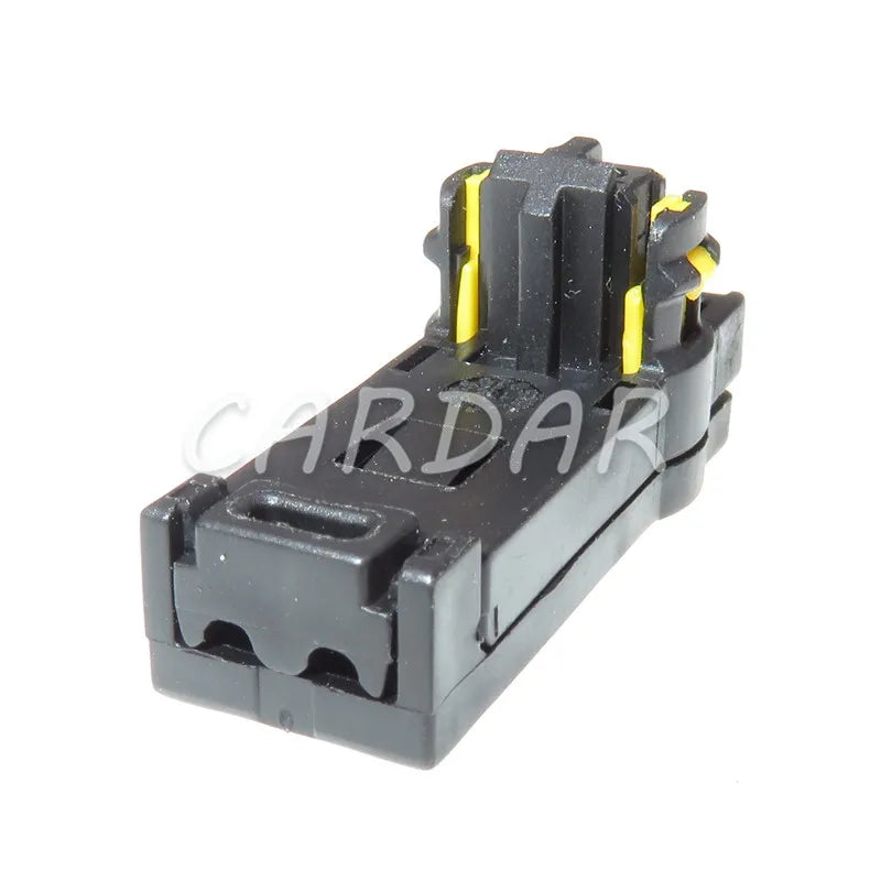 2 Pin SQSR-02H-1A-K Electircal Automotive Plug Auto Socket  For Cars Roewe