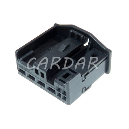 8 Pin 0.64 2.8 Series Car Electric Cable Plastic Housing Socket 1452693-1 1-1241781-1 1-1241780-1 6931894-01