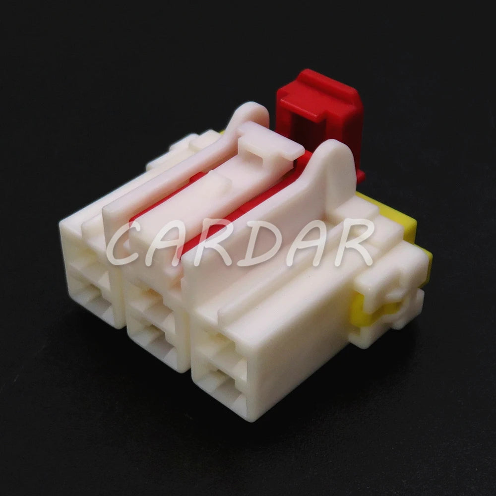 6 Pin 6.3 Series Automotive Large Power Electric Cable Harness Socket Car Connector MG650887 650887