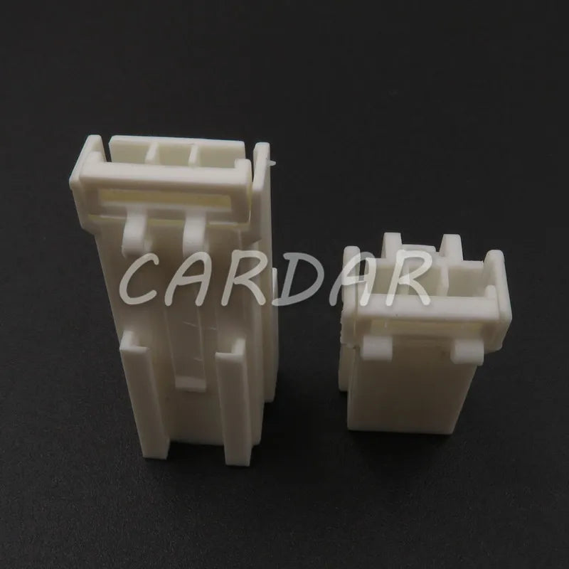 3 pin 7122-8335 Wire Harness Connector Automotive Lamp Socket For Car