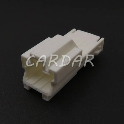 3 pin 7122-8335 Wire Harness Connector Automotive Lamp Socket For Car