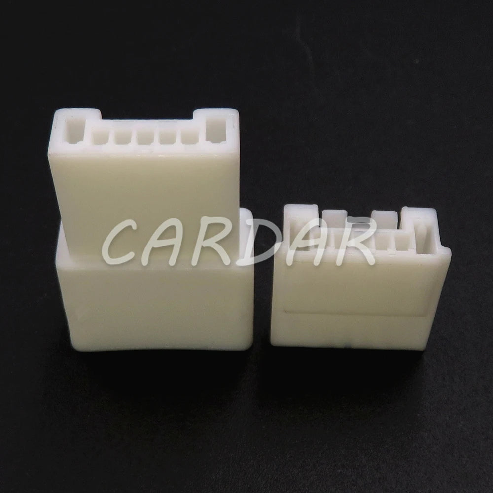 7 Pin 0.6 1.2 Series Car Central Control Latcher Plug Male Female Docking Composite Socket For Toyota