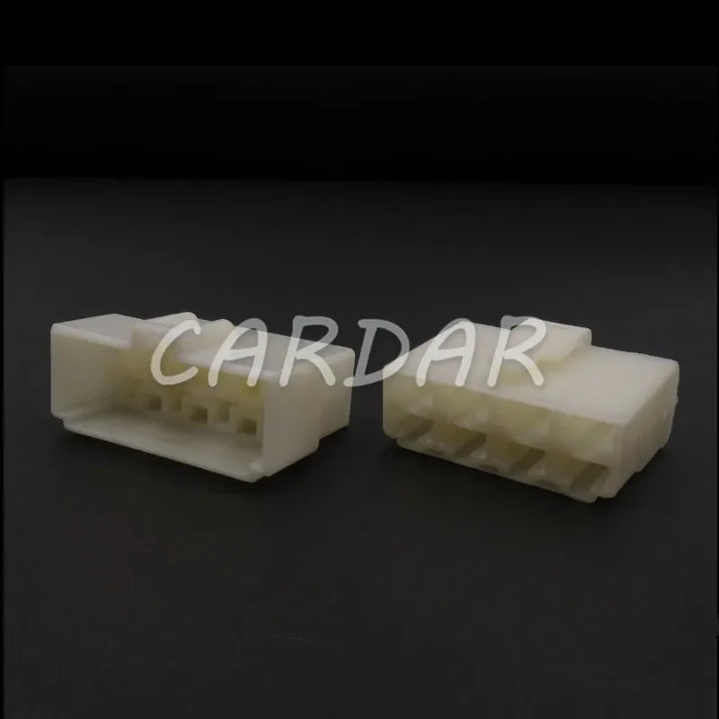 8 Pin 6.3mm Electrical Wire Connector Plug Automobile Sockets