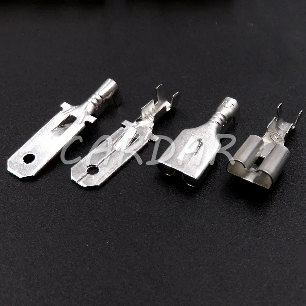 6 Pin 6.3mm Auto Wire Connector Automobile Socket With Terminals