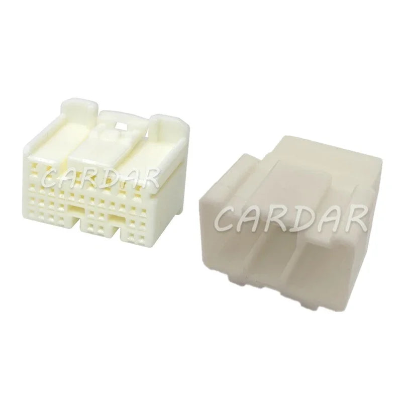 35 Pin 1674558-1 1123338-1 Automotive Connector Electrical Wire Socket With Terminals