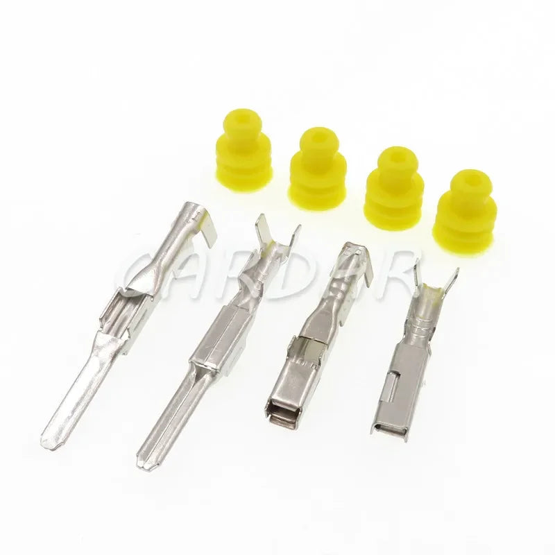 8 Pin 7283-1081-40 7282-1081-40 90980-10890 90980-10891 Car Headlight Lamp Wire Waterproof Socket for Toyota