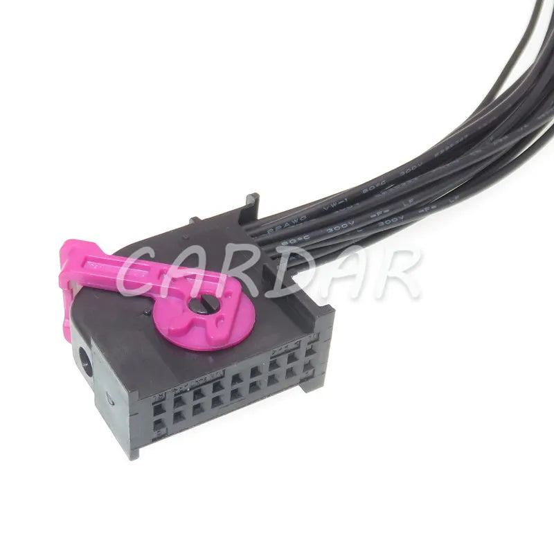 18 Pin 5Q0 972 718A ECU 5Q0972718A Automobile Instrument Socket Automotive Conenctor 1-1355154-1 For GOLF Lamando