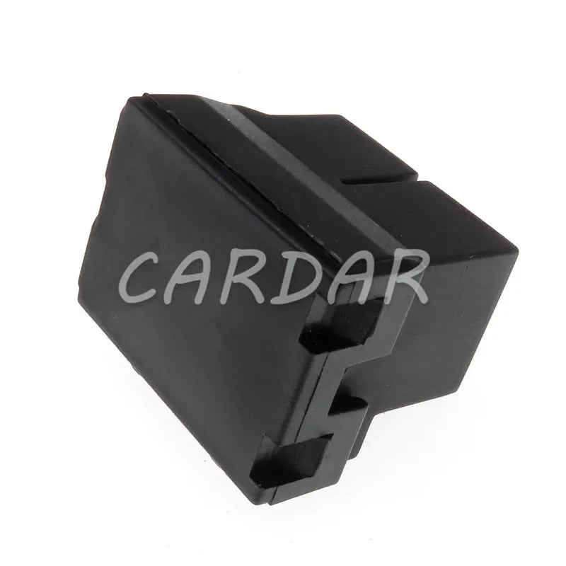 2 Pin H7-2B Ceramic Headlight Socket High Voltage LED Automotive Connector