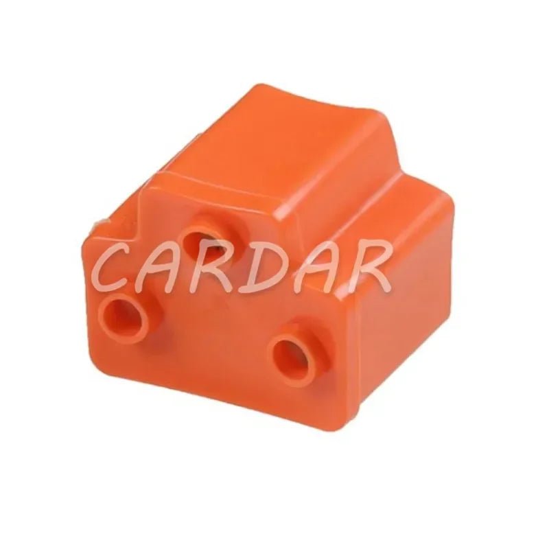 3 Pin 7.8 Series H4-2A Automobile Light Bulb Plug Ceramic High Temperature Resistant Socket H4 Auto Relay Lamp Holder