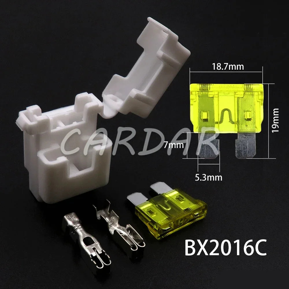 Standard Car Insurance Socket White Medium Fuse Box Assembly with 2pcs Terminals Middle Blade Fuse Holders