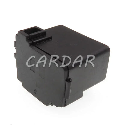 3 Pin 7.8 H4-2B Ceramic Car Connector H4 Auto Light Lamp Holder Socket 7.8mm Lamp Plug For VW Santana 2000