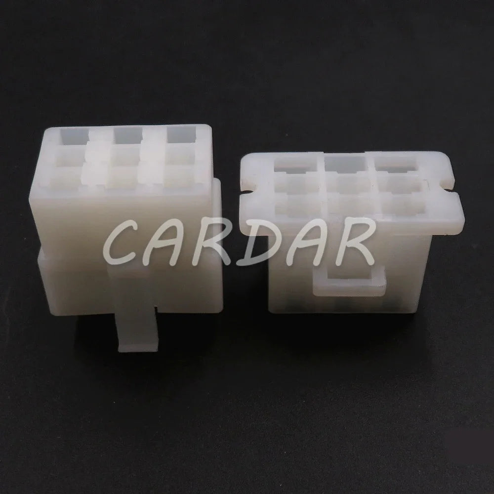 9 Pin 6.3 Series Automobile High Current Unsealed Cable Socket Car Plastic Housing Connector 6120-2093 6110-4593