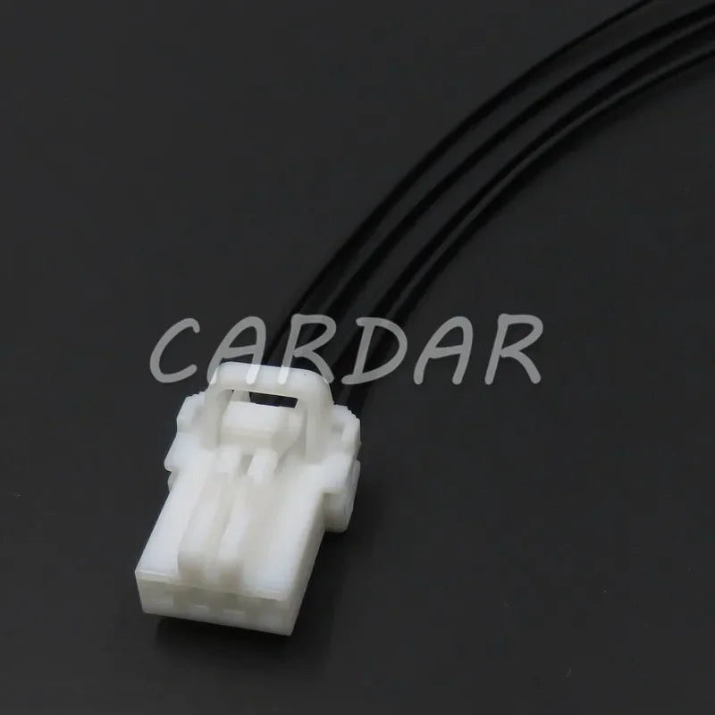 4 Pin MG621389 MG611275 Automotive Male Female Docking Unsealed Wire Harness Socket