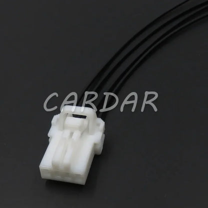 4 Pin MG621389 MG611275 Automotive Male Female Docking Unsealed Wire Harness Socket