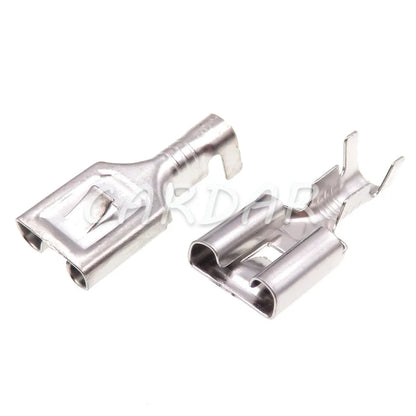 3 Pin 7.8 Series H4-2A Automobile Light Bulb Plug Ceramic High Temperature Resistant Socket H4 Auto Relay Lamp Holder